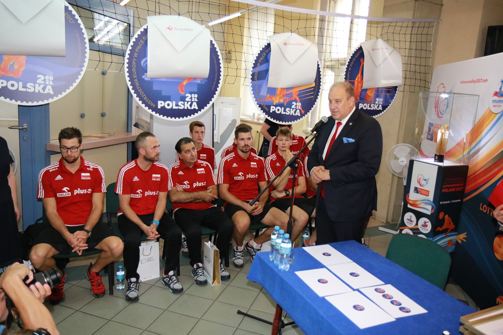Siatkarze o znaczkach LOTTO EUROVOLLEY POLAND 2017 .