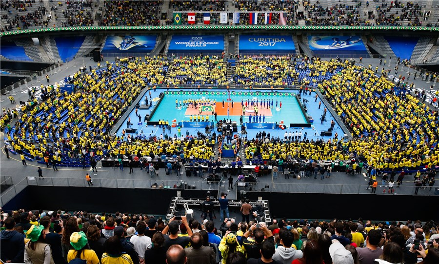 Final Six LŚ: Brazylia - Rosja 3:2. Gospodarze w półfinale