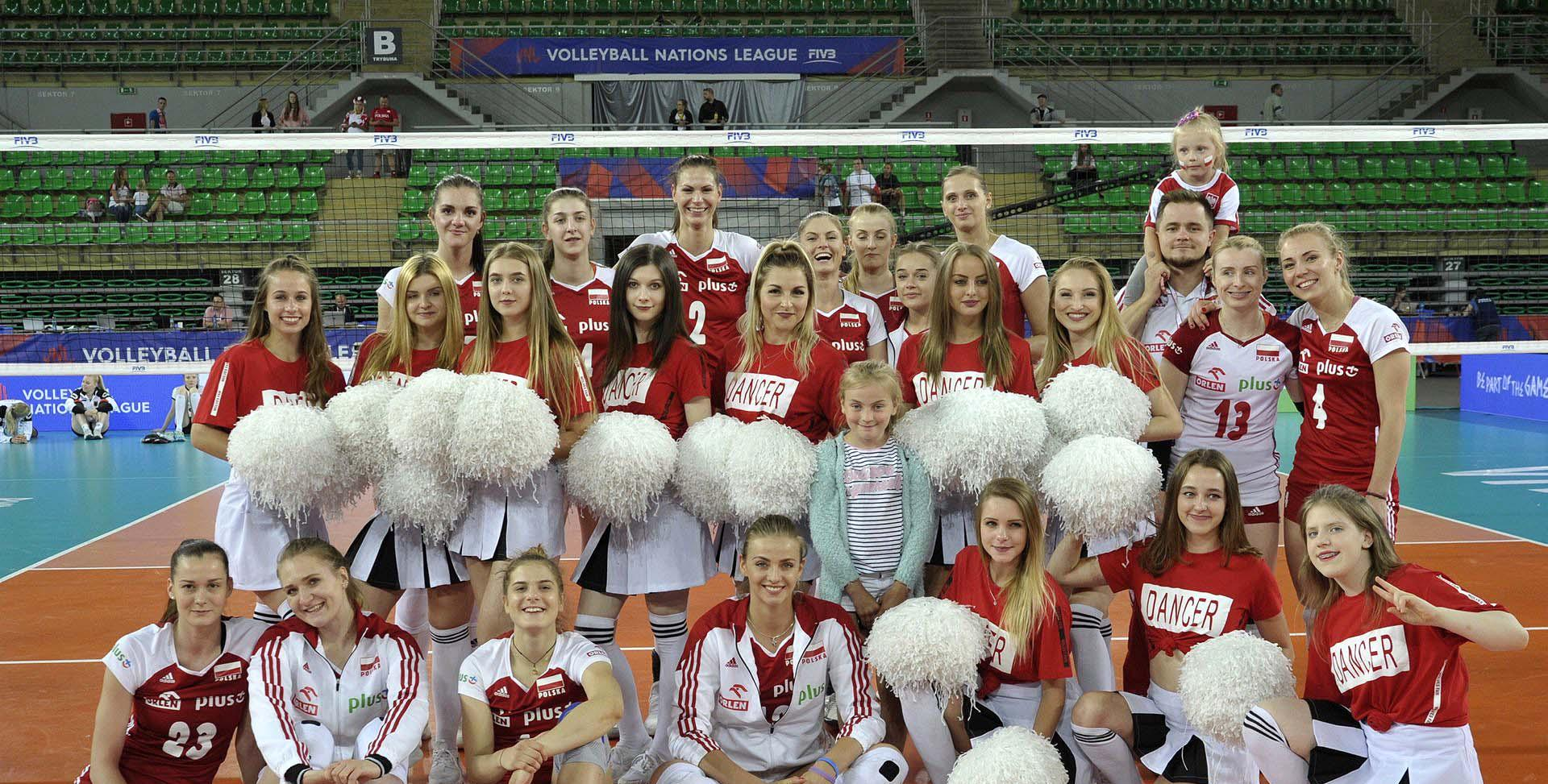 Szeroki skład reprezentacji Polski kobiet na Montreux Volley Masters 2018