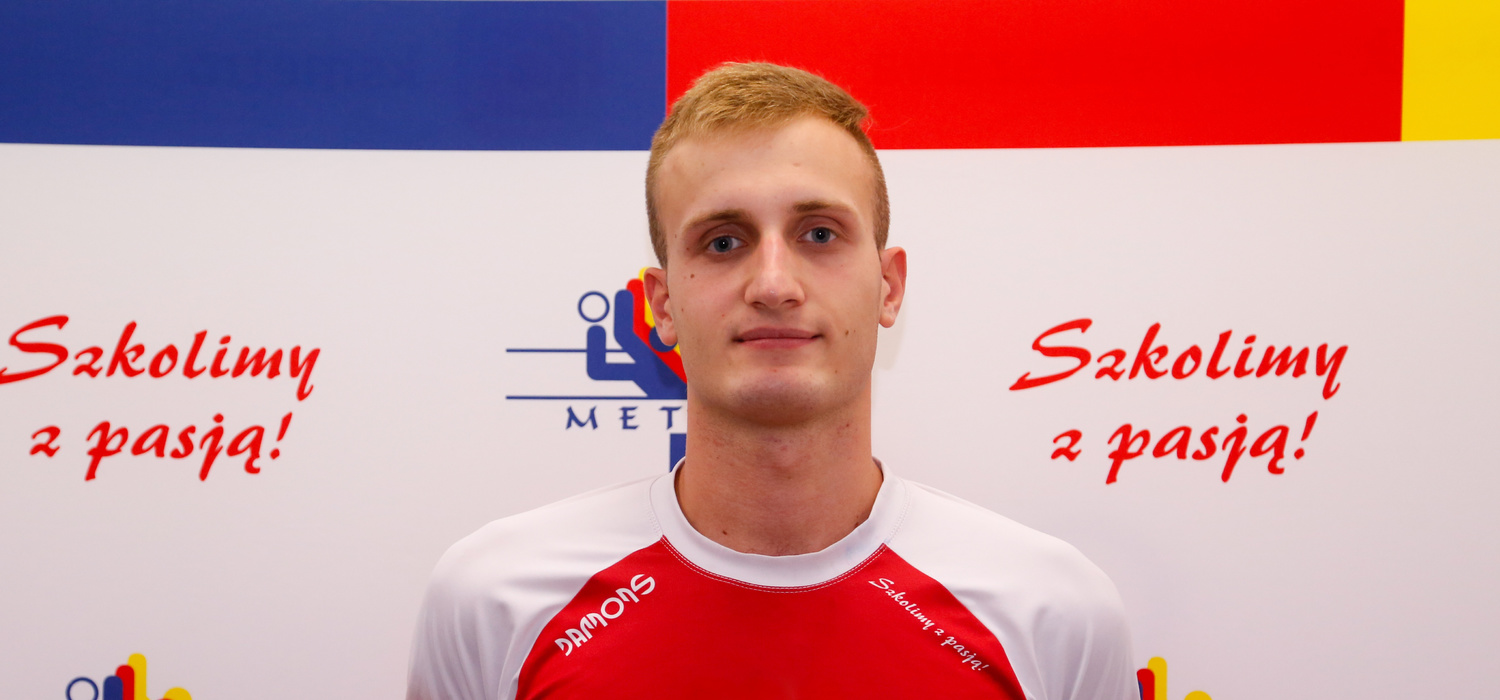 Jakub Pluto wraca do domu!