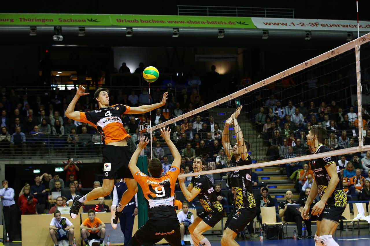 Liga Mistrzów: Berlin Recycling Volleys - Trefl Gdańsk 0:3