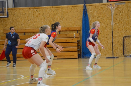 II liga siatkarek: pewne punkty SMS PZPS II Szczyrk