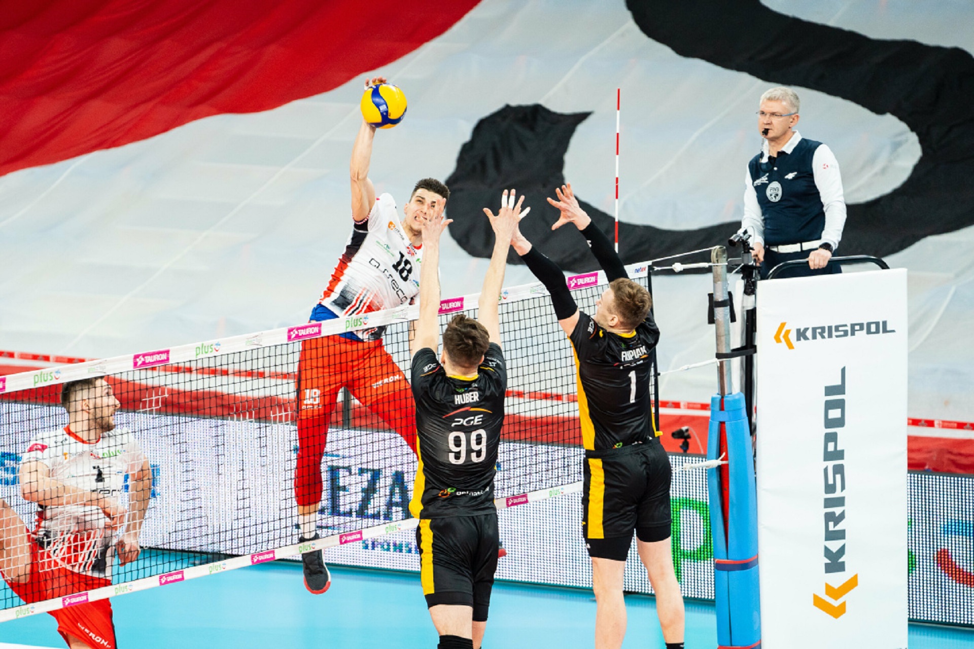 PlusLiga: Asseco Resovia Rzeszów - PGE Skra Bełchatów 3:0