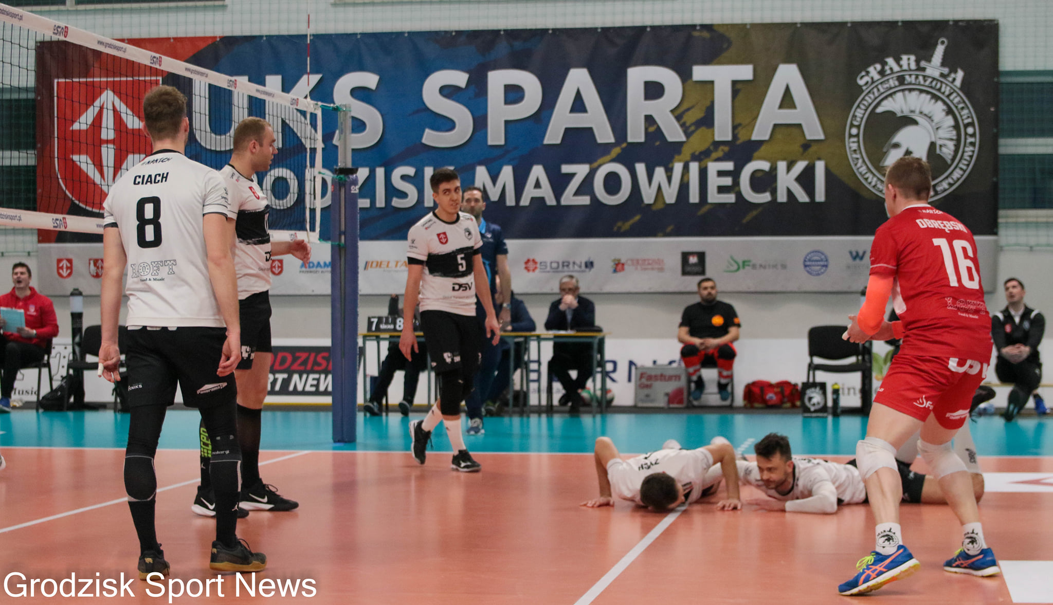 Turnieje półfinałowe II ligi siatkarzy