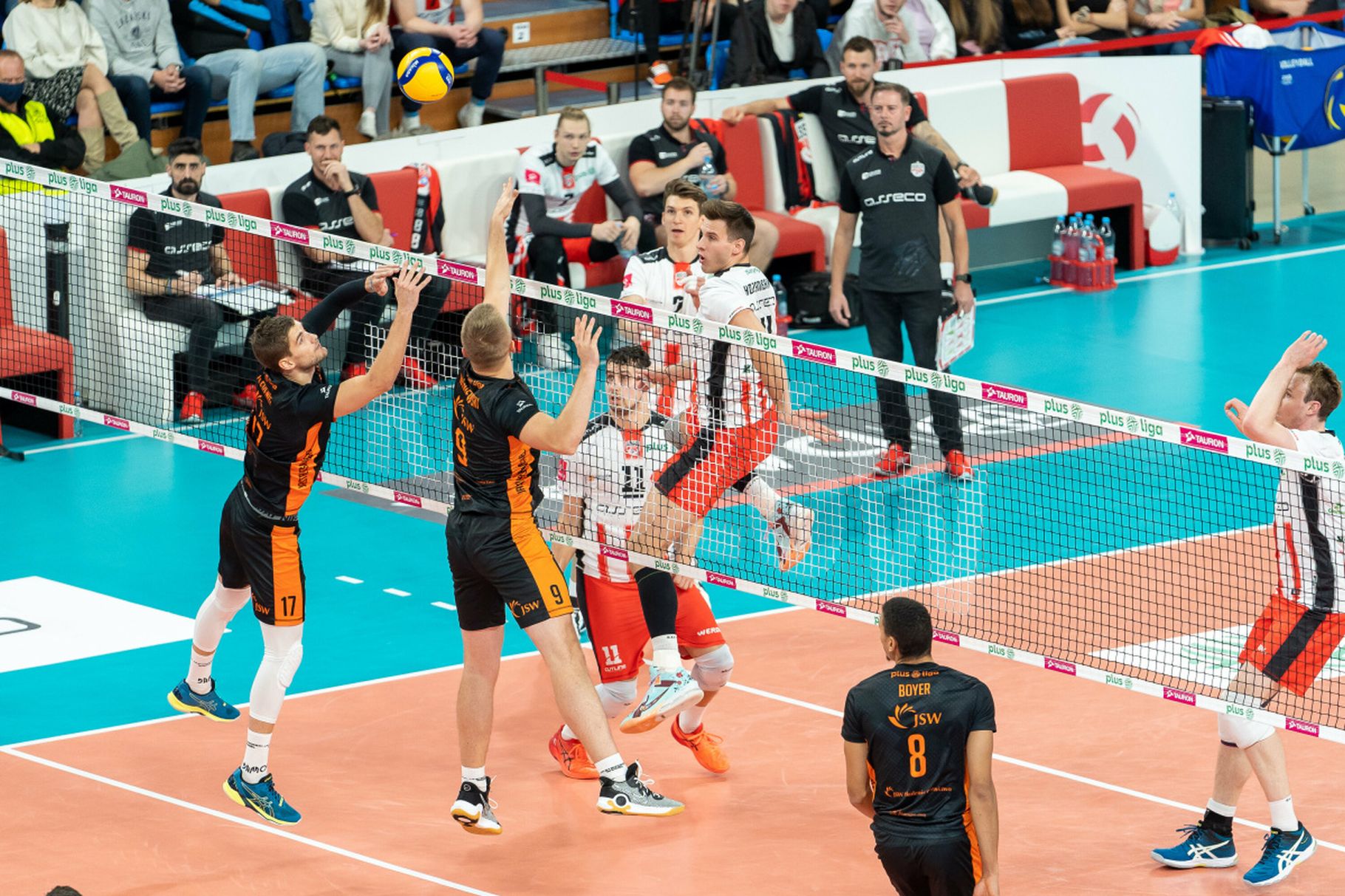 PlusLiga. Kolejka 16. z kawałkiem 18.