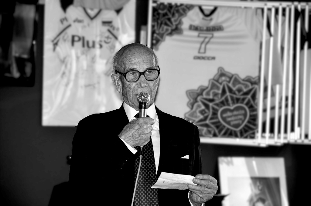 Minął rok od śmierci Juliusza Karskiego 