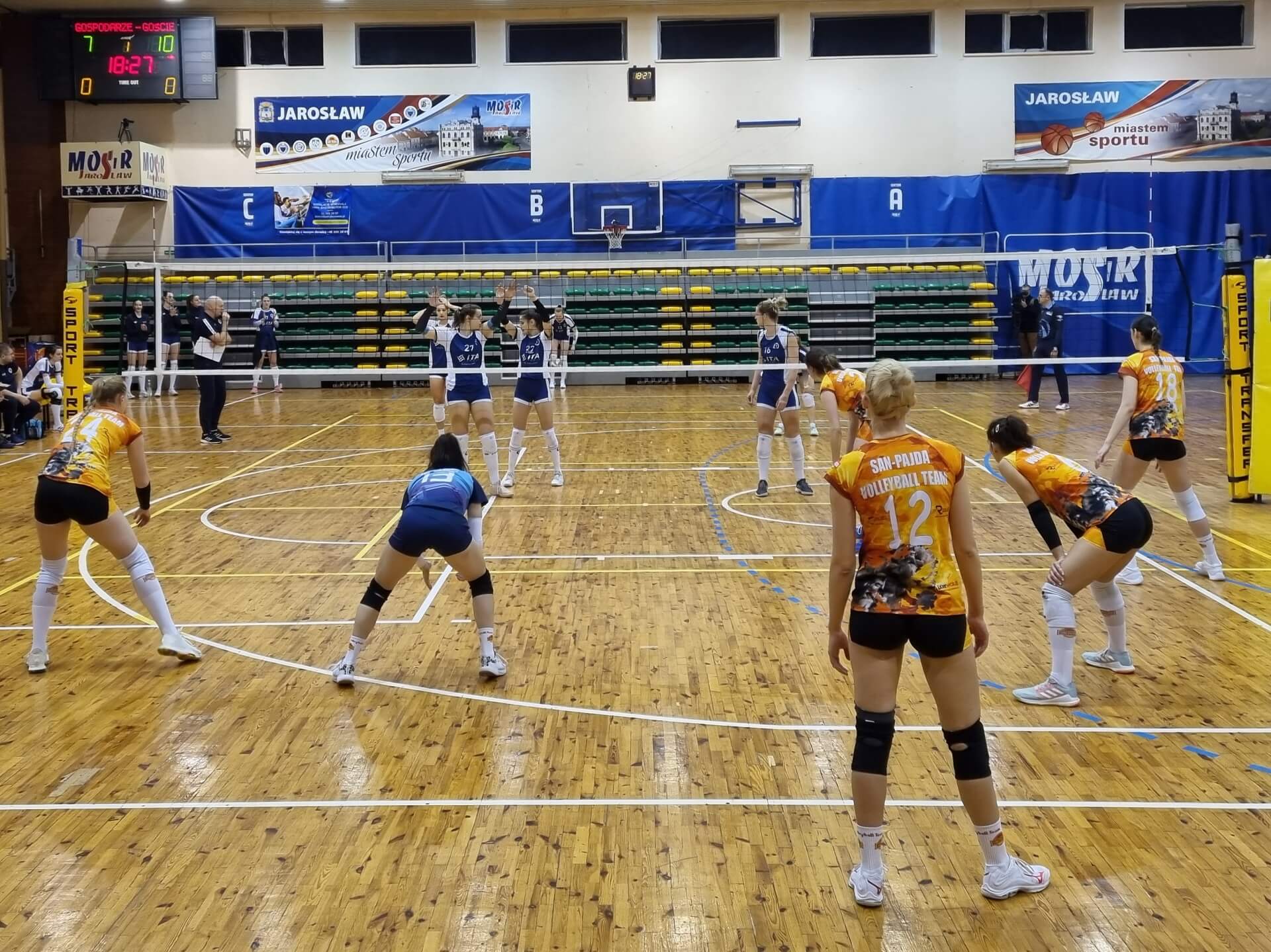 1LK: San-Pajda Jarosław przegrało z liderem