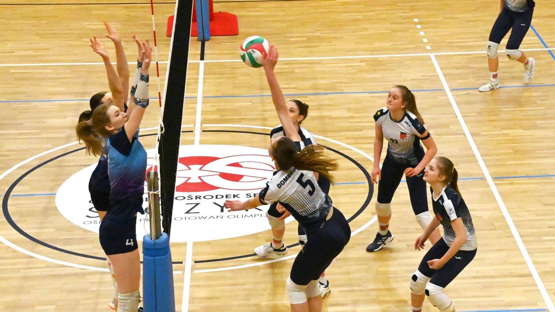 Mecz 19. kolejki 1. Ligi Siatkówki Kobiet: SMS PZPS Szczyrk – MKS San-Pajda Jarosław 3:2 (25:17, 25:19, 22:25, 20:25, 15:10)