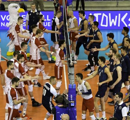 Siatkarska Liga Narodów: USA - Polska 2:3