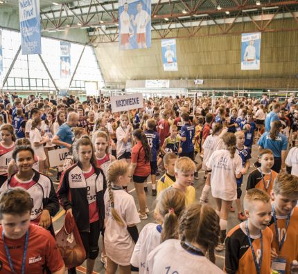 Rozpoczał się największy turniej minisiatkowki na świecie - Kinder+Sport