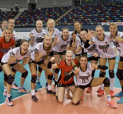 #EuroVolleyW 2017: Germany defeat Hungary in four sets