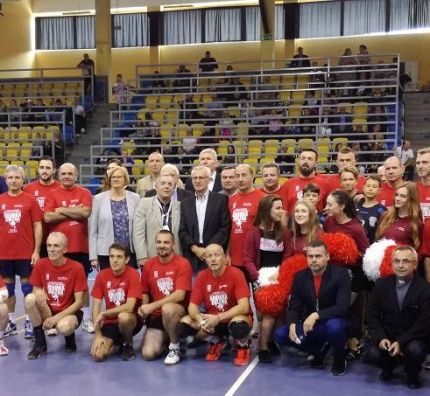 Siatkarski Mecz Kromka chleba Caritas za nami!