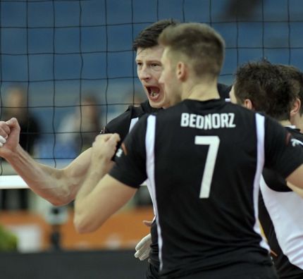 PGE Skra Belchatow - Personal Bolivar 3:1