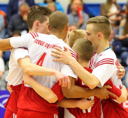 Year 2017 summary: Girls' U16 and Boys' U17