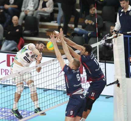 Liga Mistrzów: Diatec Trentino - ZAKSA Kędzierzyn-Koźle 2:3