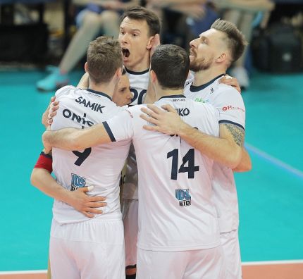PlusLiga - co najmniej duża niespodzianka w meczu na szczycie w Warszawie