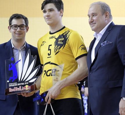 Red Bull „Siatkarskie Skrzydła”: Mikołaj Sawicki
