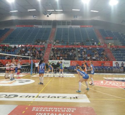 UKS Szóstka Mielec i Bluesoft Mazovia Warszawa w I lidze siatkarek