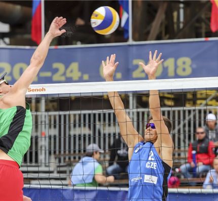 Ostrava Beach Open: cztery polskie duety w fazie play off