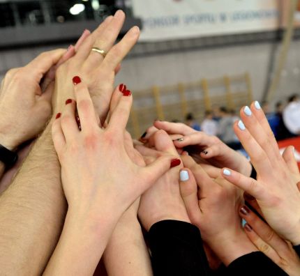 Gry zespołowe w Warszawie. Nie tylko piłka nożna