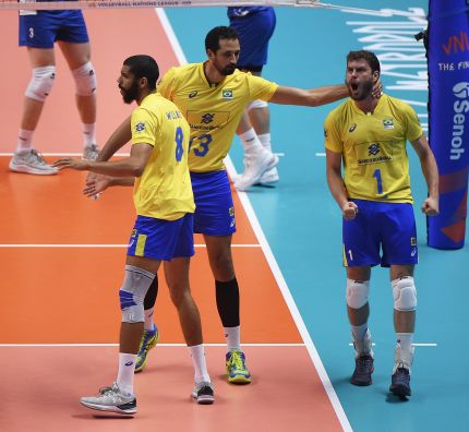 brazylia-usa-i-rosja-pewne-polfinalu-vnl-serbia-i-francja-graja-o-zycie
