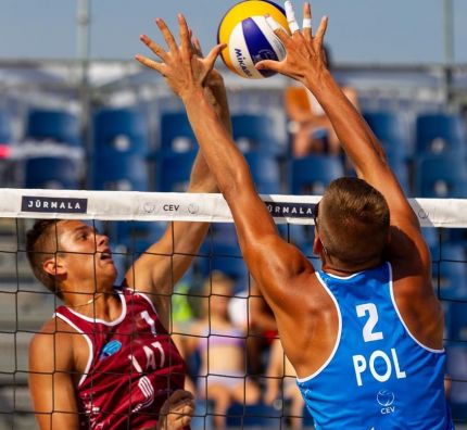 me-do-22-lat-lewicki-i-kruk-w-1-8-czempionatu