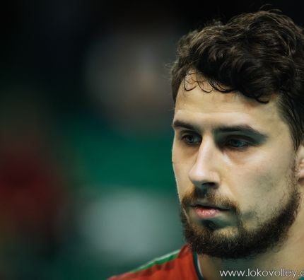 Lokomotiw Nowosybirsk przegrywa