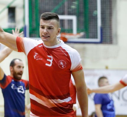 Metro przywiozło trzy punkty. Zwycięskie starcie w Wołominie