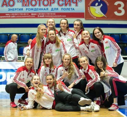 Trzecie miejsce kadetek w mistrzostwach EEVZA