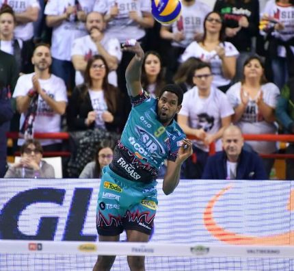 dobra-gra-polakow-w-serie-a