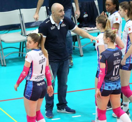 LSK: ciężka przeprawa mistrza Polski w Kaliszu