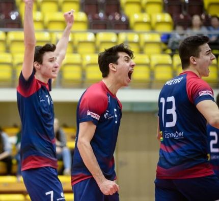 juniorzy-ks-metro-czekaja-na-rywali