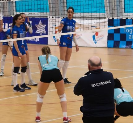 1-liga-kobiet-podwojne-zwyciestwo-uks-sms-szostki-mielec-w-fazie-play-out