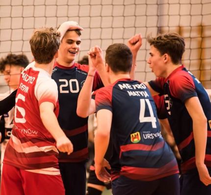 mlodzicy-i-mlodziczki-zagraja-w-warszawie-czas-na-polfinaly-mistrzostw-polski