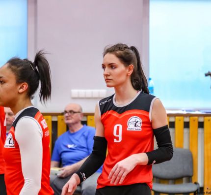 W Nowym Dworze Mazowieckim o awans do I ligi siatkarek