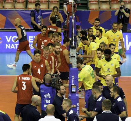 Siatkarska Liga Narodów: USA - Brazylia 0:3