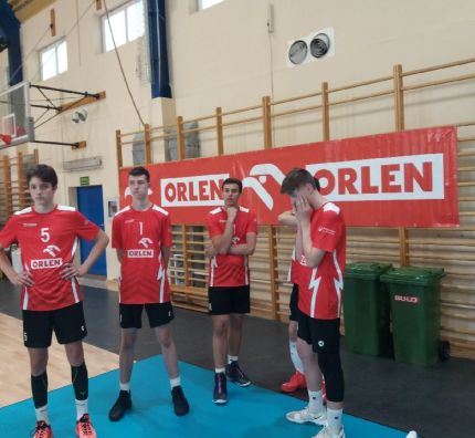 TNO: Zachód - Wschód 3:0