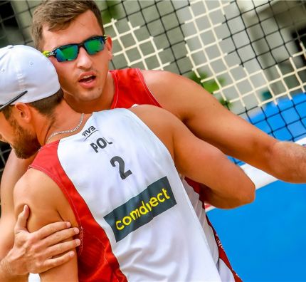 MŚ w siatkówce plażowej: zwycięstwo i awans Fijałka/Bryla