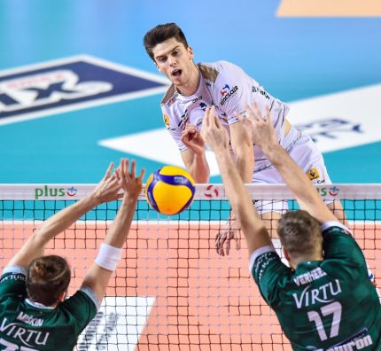 Mistrzowie świata na boiskach w Kędzierzynie-Koźlu i Bełchatowie