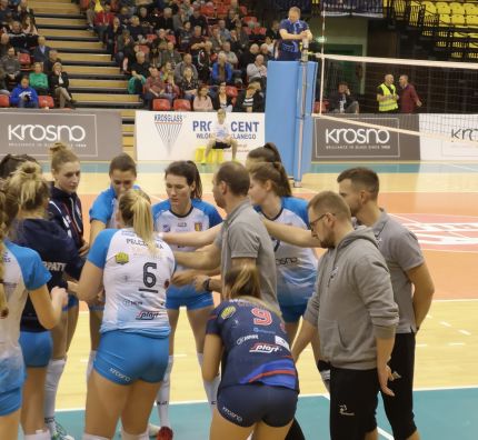 I liga siatkarek: SMS PZPS Szczyrk już trzeci