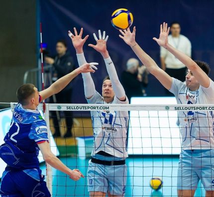 wiesci-z-zagranicy-leon-zwycieski-w-polskim-starciu-drzyzga-liderem