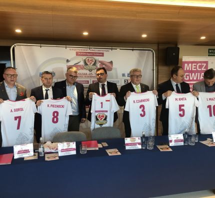 Giganci Siatkówki – tym razem Polska vs Turcja 