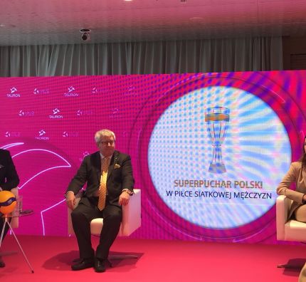 Sukcesy z koronawirusem w tle