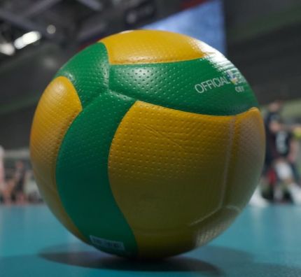 Ile polskich drużyn w Europejskich Pucharach 2021?