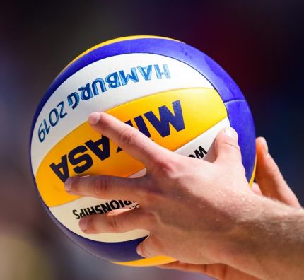 Dalsze zmiany w kalendarzu FIVB: Major Series
