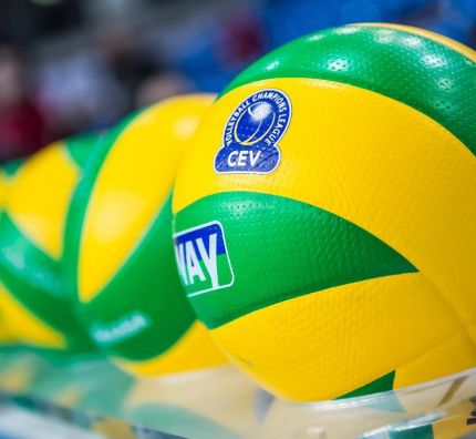 Kadra juniorek U19 na zgrupowaniu w Panoramie Dudki