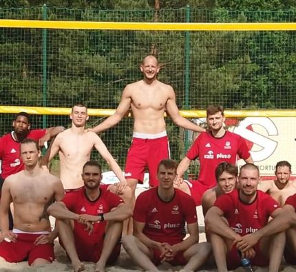 #WracamyDoGry - Król Plaży Bartosz Kurek