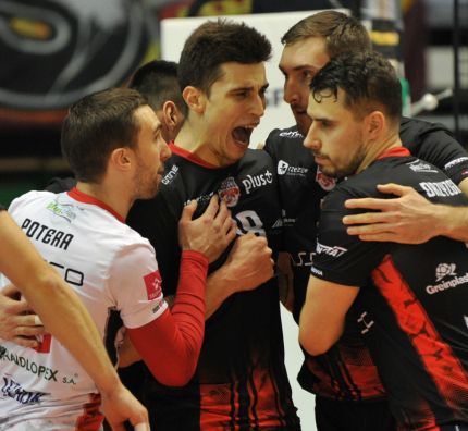 PlusLiga odrabia zaległości. Zwycięstwo Asseco Resovii Rzeszów