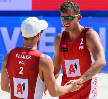 Siatkarze plażowi na pierwszym zagranicznym zgrupowaniu