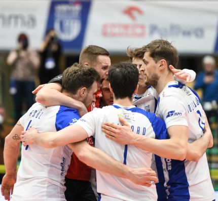 1/4 finału PlusLigi: VERVA Warszawa ORLEN Paliwa - Trefl Gdańsk